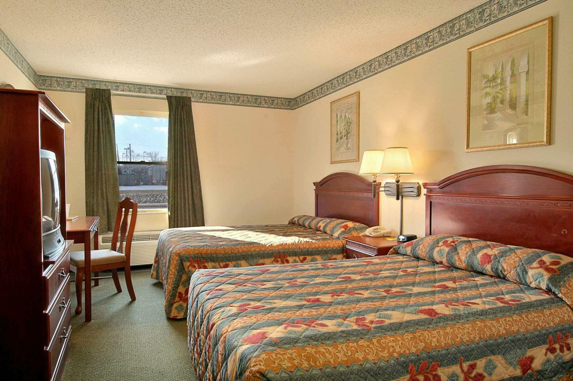 Super 8 By Wyndham Allentown Exterior photo